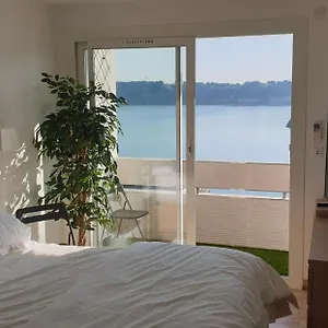 Appartement T3 65 M² Avec Vue Superbe Sur Etang De L'olivier Et Le Jet D'eau, Istres
